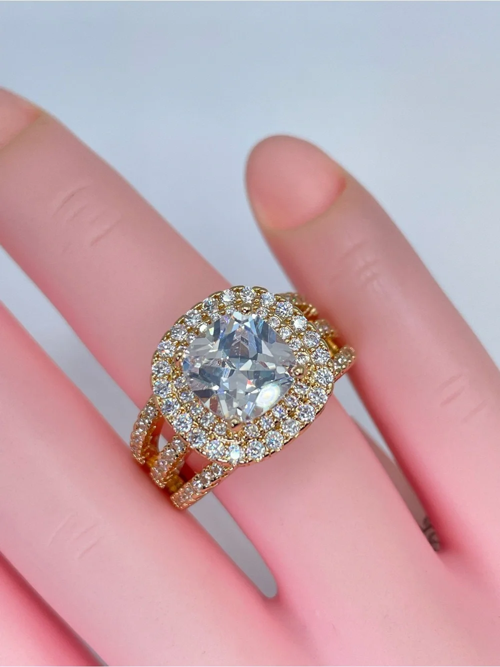 Swarovski Crystal Elements White Crystal Halo Statement Bold Ring Sz 9